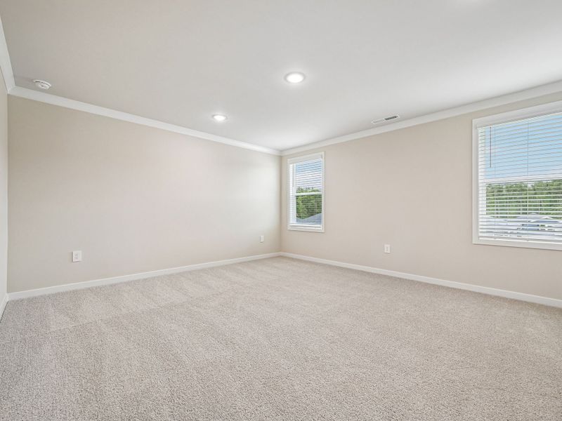 Spacious, unfurnished interior of a new home in Avalon Place - Signature Series, Durham (Image 16).