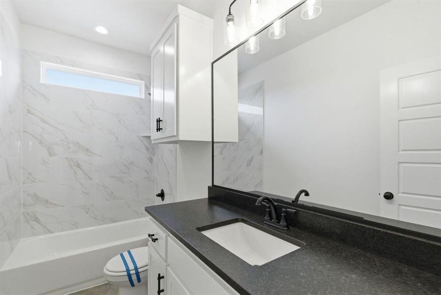 Furnished interior view inside a new home in , Weatherford (Image 13).