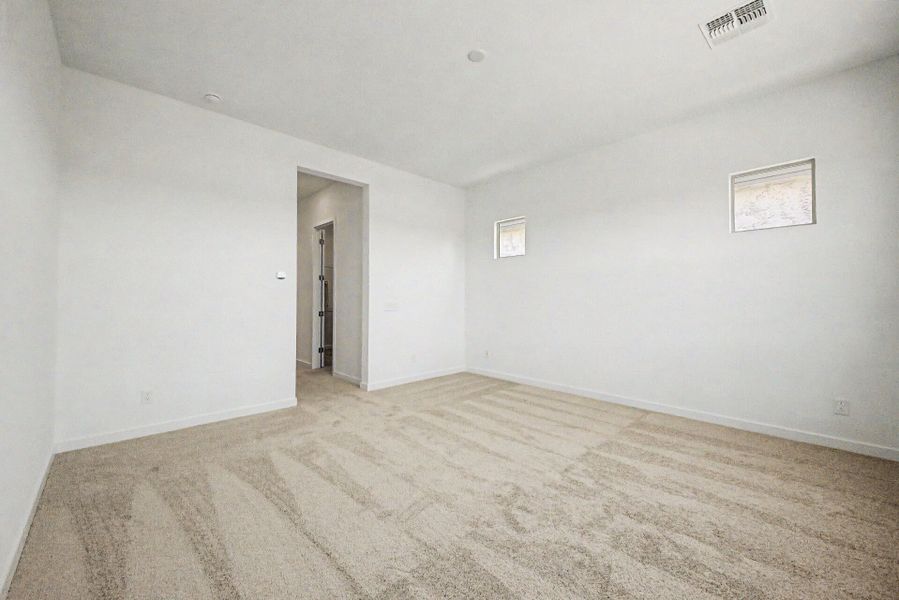 Spacious, unfurnished interior of a new home in Landmarke, San Tan Valley (Image 13). Spacious, unfurnished interior of a new home in Landmarke, San Tan Valley (Image 13).