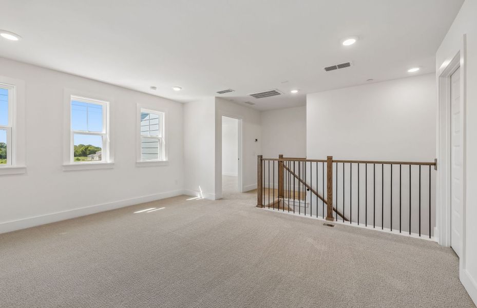 Spacious, unfurnished interior of a new home in Bradshaw Farms Reserve, Mount Juliet (Image 16). Spacious, unfurnished interior of a new home in Bradshaw Farms Reserve, Mount Juliet (Image 16).