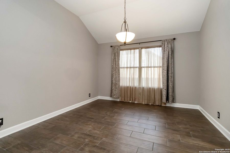 Spacious, unfurnished interior of a new home in The Preserve at Singing Hills 50's, Spring Branch (Image 15).