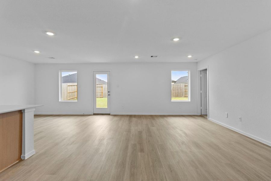Spacious, unfurnished interior of a new home in Cypress Green, Hockley (Image 15). Spacious, unfurnished interior of a new home in Cypress Green, Hockley (Image 15).