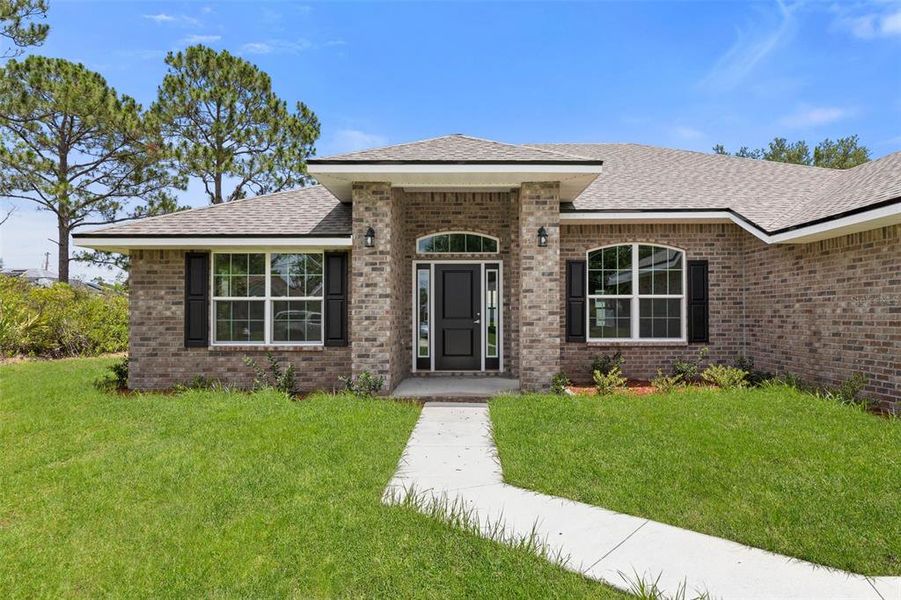 Exterior details and patio area of a home in , Palm Coast (Image 27).