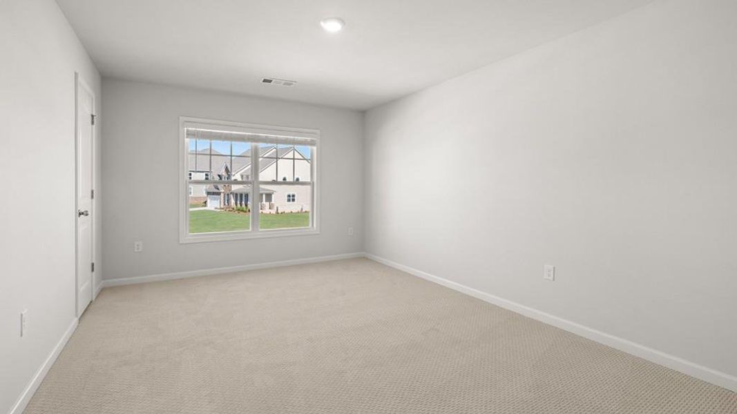 Spacious, unfurnished interior of a new home in Hamptons at Riverwood East, Dallas (Image 19). Spacious, unfurnished interior of a new home in Hamptons at Riverwood East, Dallas (Image 19).