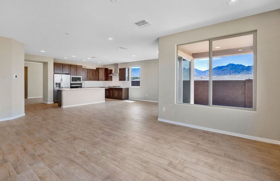 Quick Move-In Home Quick Move-In Home