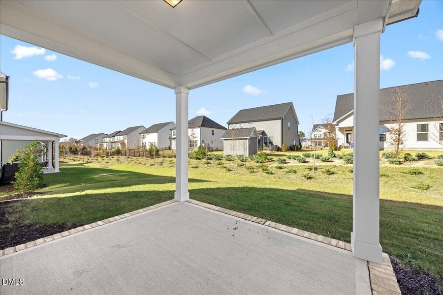 52-2A1A1274 back covered porch