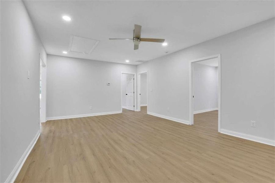 Spacious, unfurnished interior of a new home in , Smyrna (Image 14).