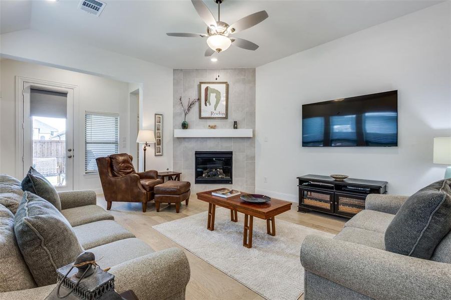Furnished interior view inside a new home in , Celina (Image 5).