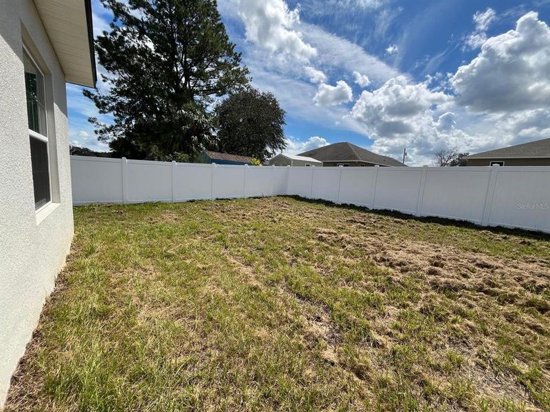Exterior details and patio area of a home in , Ocala (Image 16).