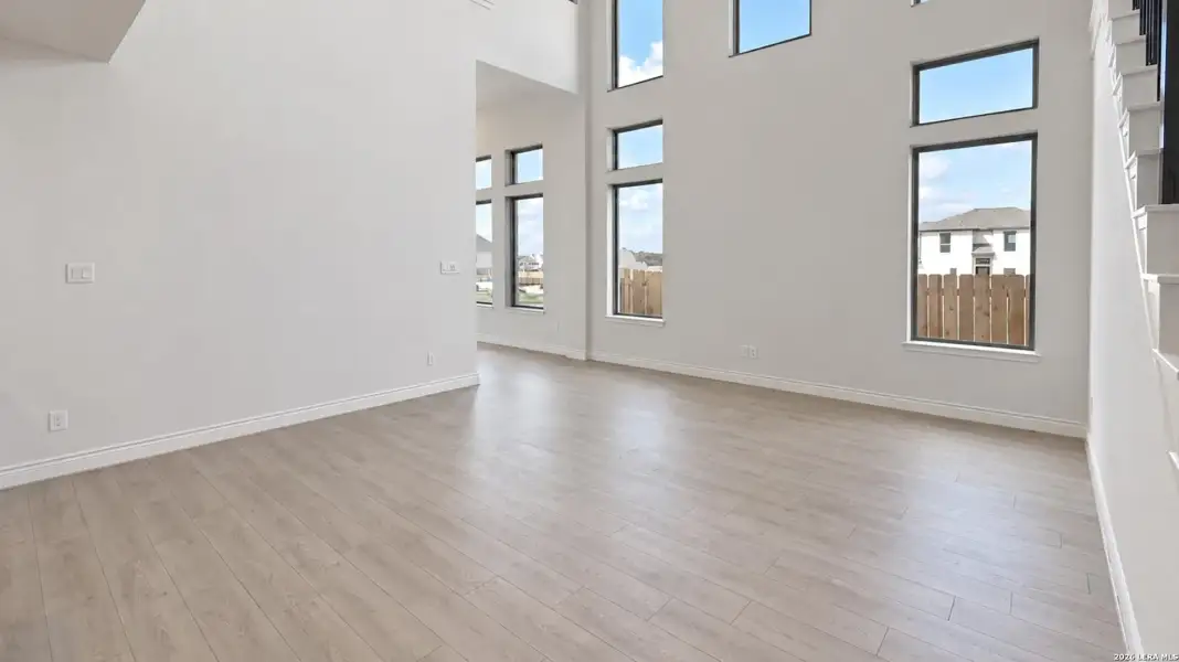 Spacious, unfurnished interior of a new home in Legacy at Lake Dunlap, New Braunfels (Image 15).