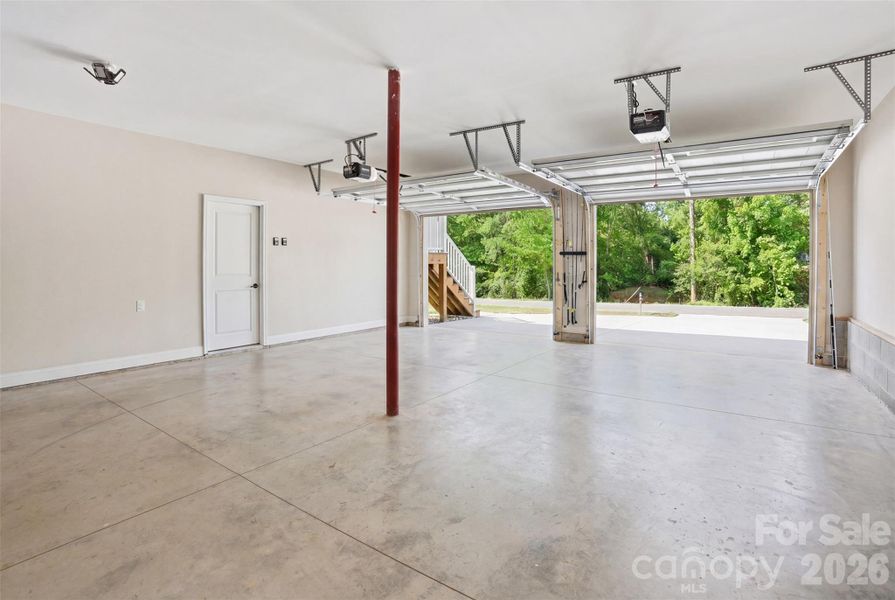 Spacious, unfurnished interior of a new home in , Granite Falls (Image 21).