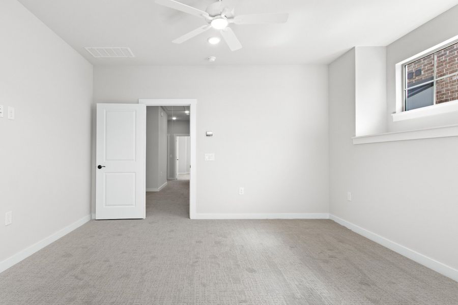Spacious, unfurnished interior of a new home in The Tribute, The Colony (Image 35). Spacious, unfurnished interior of a new home in The Tribute, The Colony (Image 35).