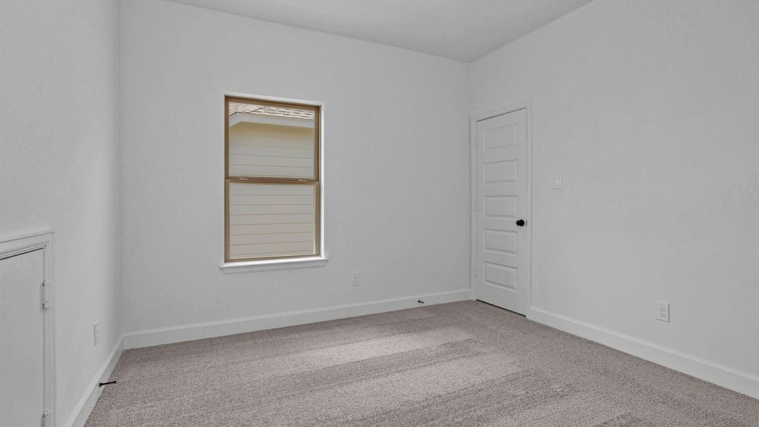 Spacious, unfurnished interior of a new home in Bridgeland, Cypress (Image 7).