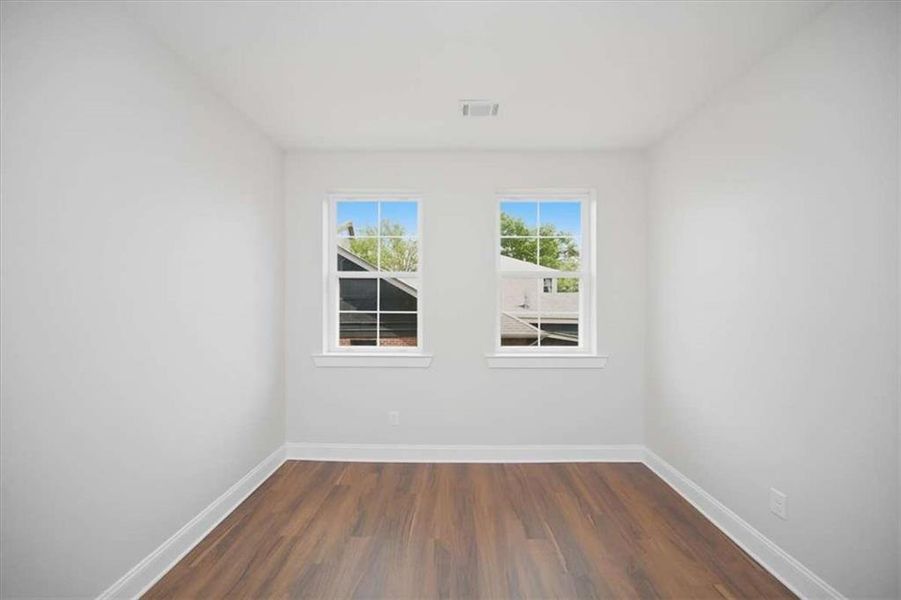 Spacious, unfurnished interior of a new home in , Atlanta (Image 22).