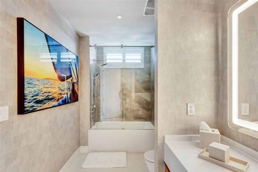 Nautical Drift Suite Bathroom