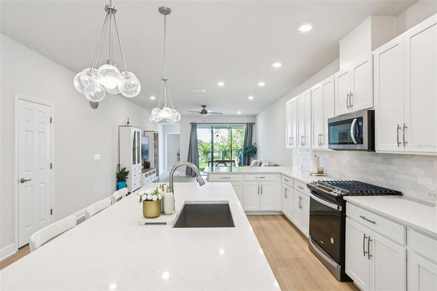Furnished interior view inside a new home in Waterset Garden Series, Apollo Beach (Image 45).