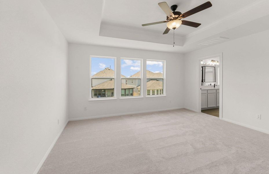 Spacious, unfurnished interior of a new home in Horizon Lake, Leander (Image 22). Spacious, unfurnished interior of a new home in Horizon Lake, Leander (Image 22).