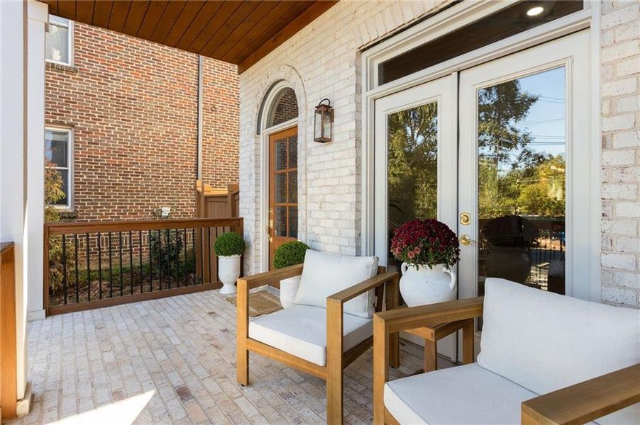 Exterior details and patio area of a home in , Atlanta (Image 26).