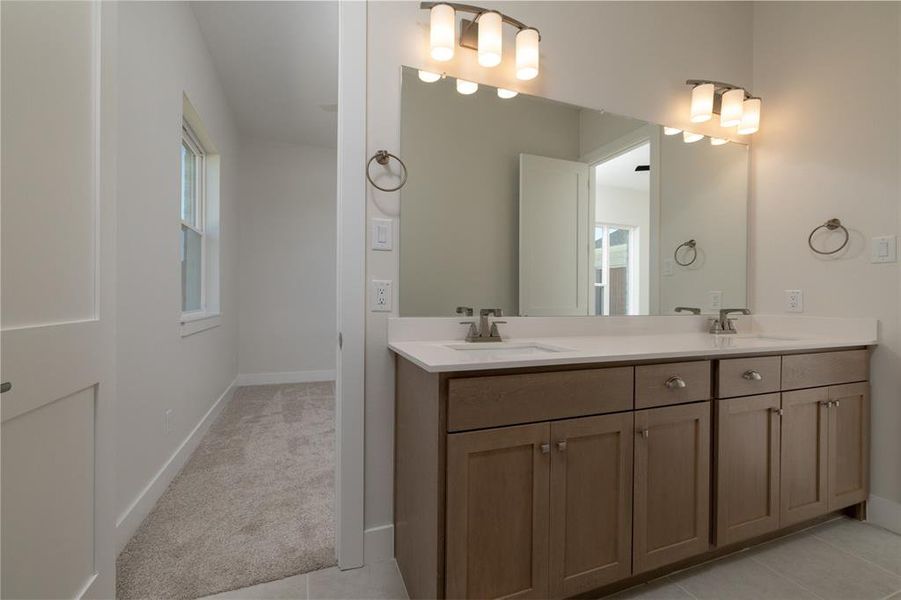 Furnished interior view inside a new home in , Rockwall (Image 8).