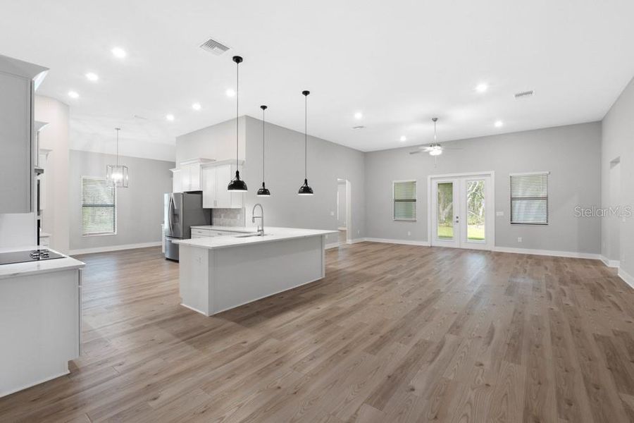 Spacious, unfurnished interior of a new home in Bella Terra, Hudson (Image 9).