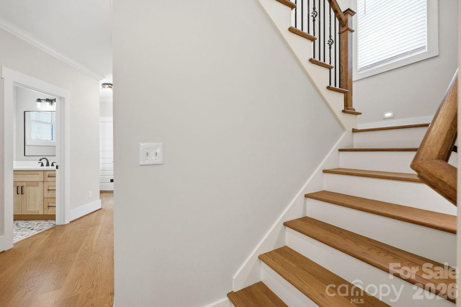 Spacious, unfurnished interior of a new home in , Lewisville (Image 31).