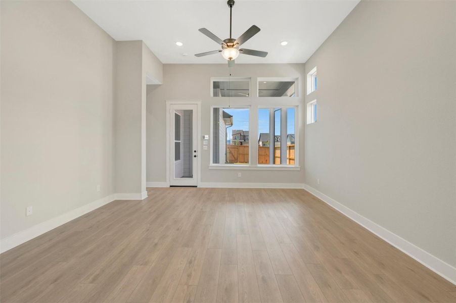 Spacious, unfurnished interior of a new home in Elyson - Grove Row Collection, Katy (Image 15).