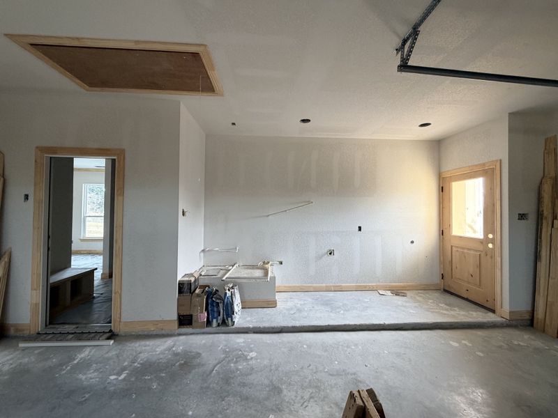 In-progress construction of a new home in Saddle Crest Estates, Weatherford, TX (Image 43).