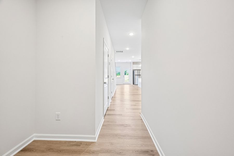 Spacious, unfurnished interior of a new home in Trenton Place, Roebuck (Image 25).