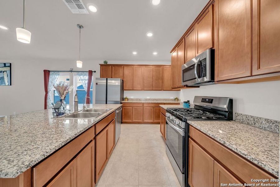 Furnished interior view inside a new home in Stillwater Ranch, San Antonio (Image 11). Furnished interior view inside a new home in Stillwater Ranch, San Antonio (Image 11).
