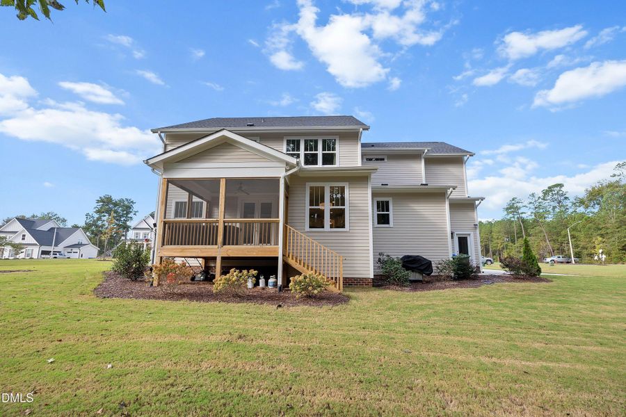 69-807 Crimson_7462 69-807 Crimson_7462