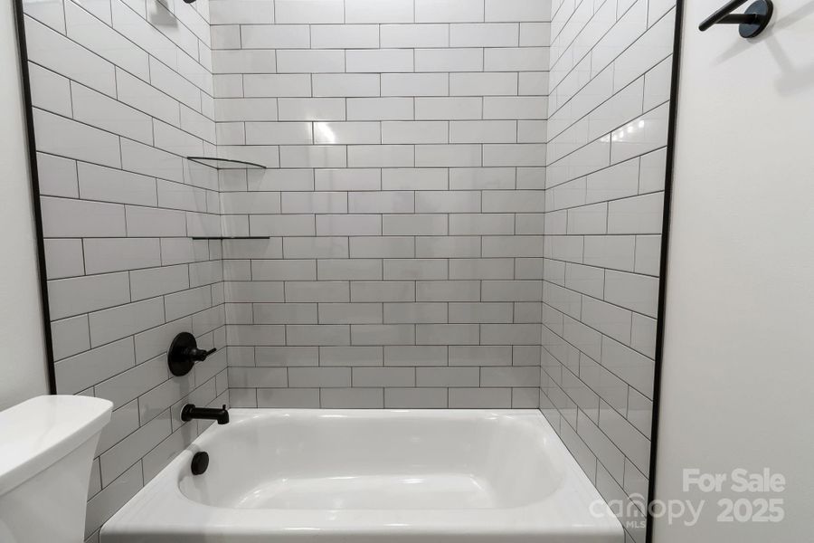 Image 30 of a home in .