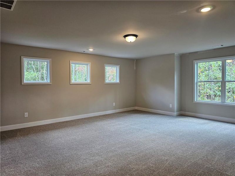 Spacious, unfurnished interior of a new home in , Douglasville (Image 31).