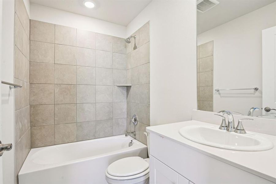 Photo is not of the actual home, but is an inspirational photo of builder’s model home and may depict options, furnishings, and/or decorator features that are not included.