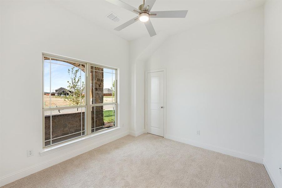 Spacious, unfurnished interior of a new home in Hunters Ridge, Crowley (Image 20). Spacious, unfurnished interior of a new home in Hunters Ridge, Crowley (Image 20).