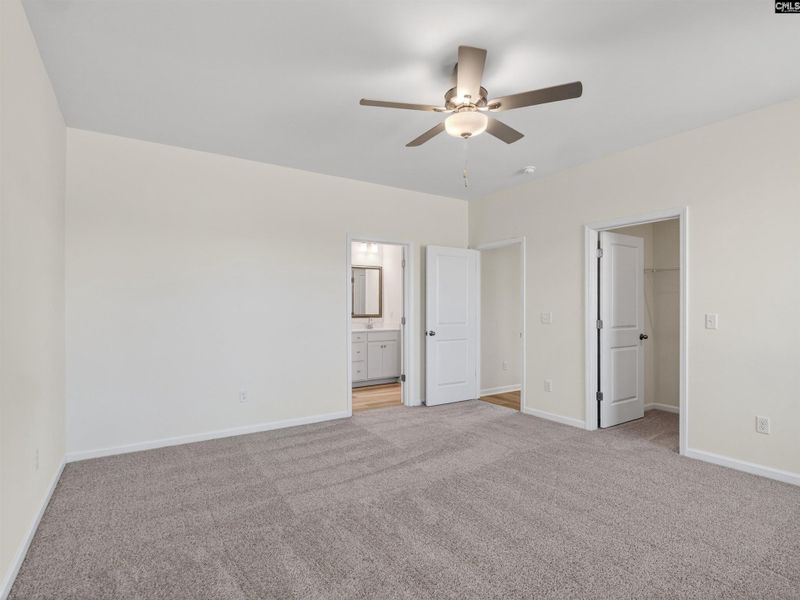 Spacious, unfurnished interior of a new home in Old Charleston Acres, Pelion (Image 31).