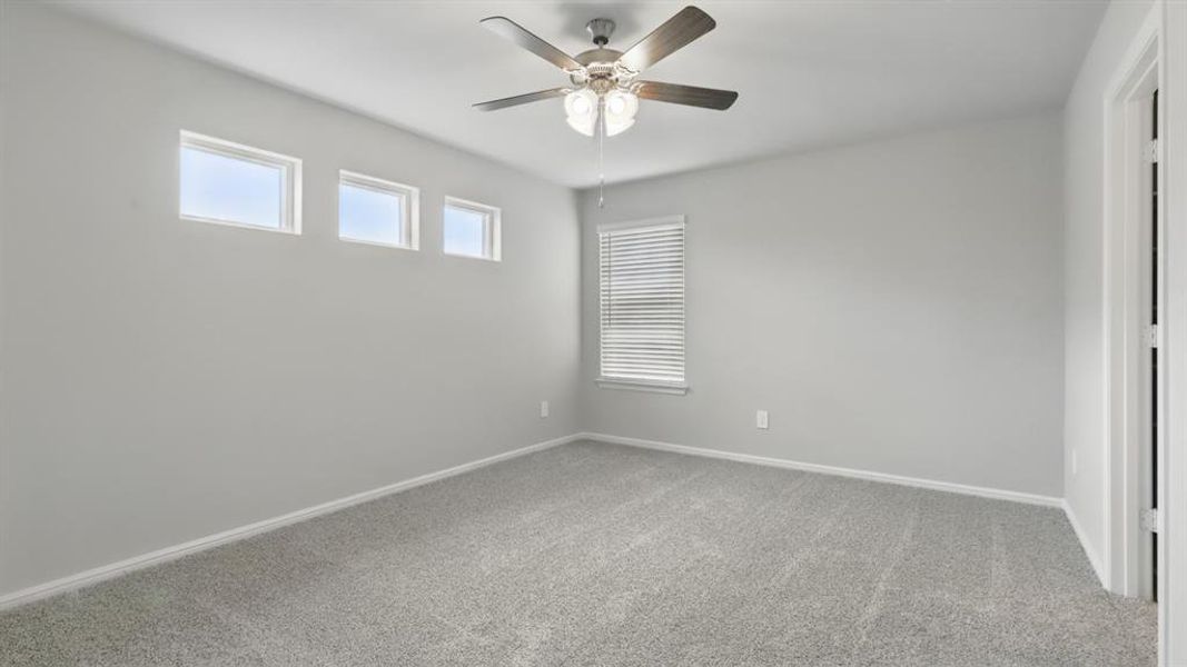Spacious, unfurnished interior of a new home in Orchard Village, Fort Worth (Image 33).