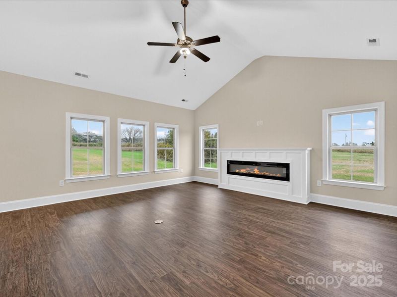 Spacious, unfurnished interior of a new home in , Monroe (Image 20).