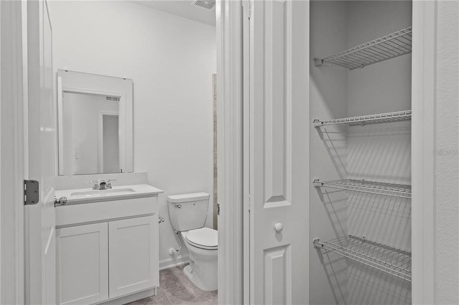 Furnished interior view inside a new home in , Davenport (Image 10).