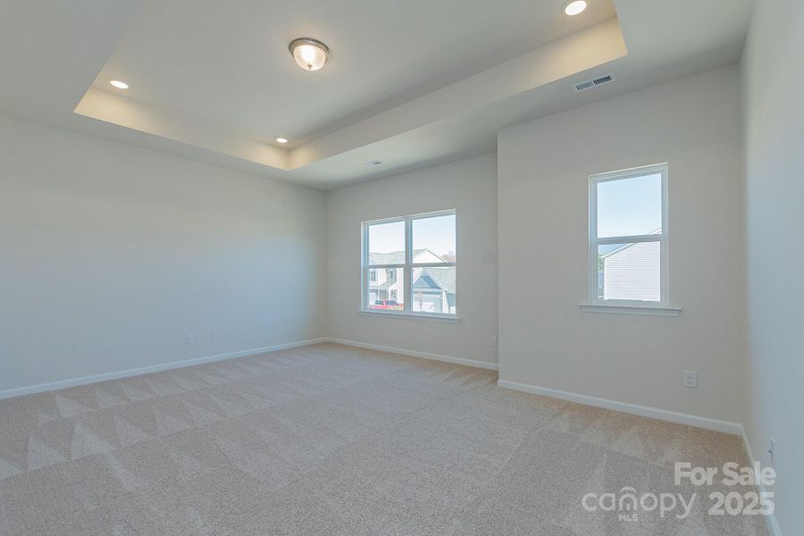 Spacious, unfurnished interior of a new home in Country Club Village, Salisbury (Image 29).