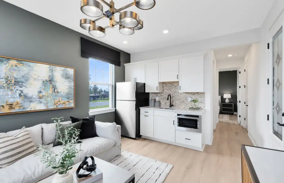 Representative furnished interior of a home built from the Serena by Pulte Homes in Highland Pines, Leesburg (Image 16).