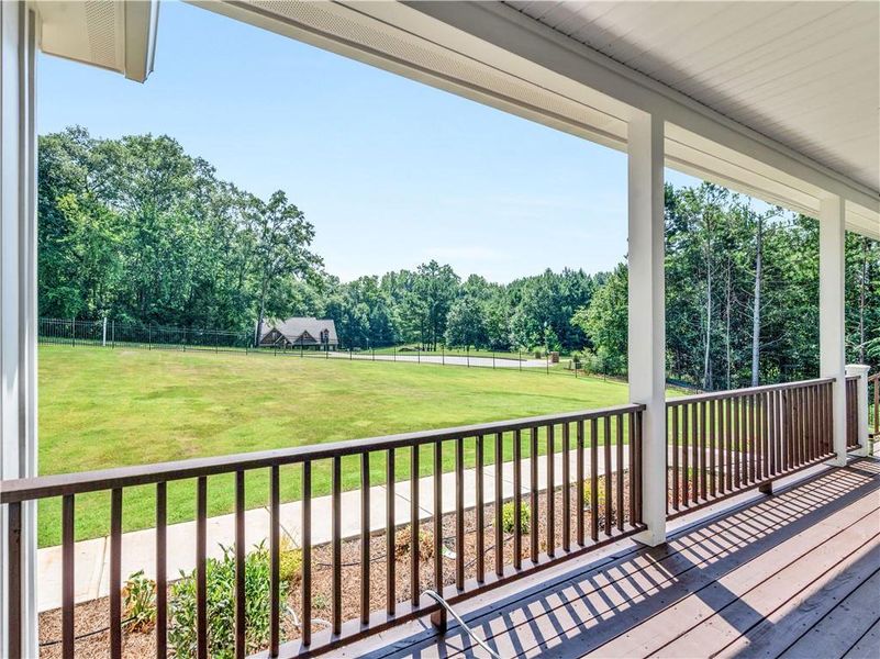 Exterior details and patio area of a home in , Griffin (Image 25).