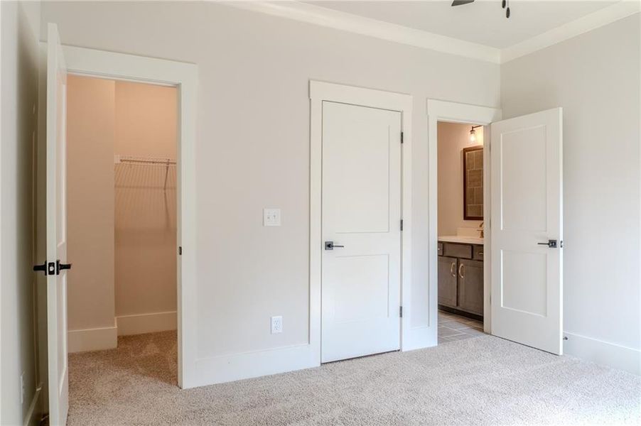 Spacious, unfurnished interior of a new home in Riverwalk, Monroe (Image 39).