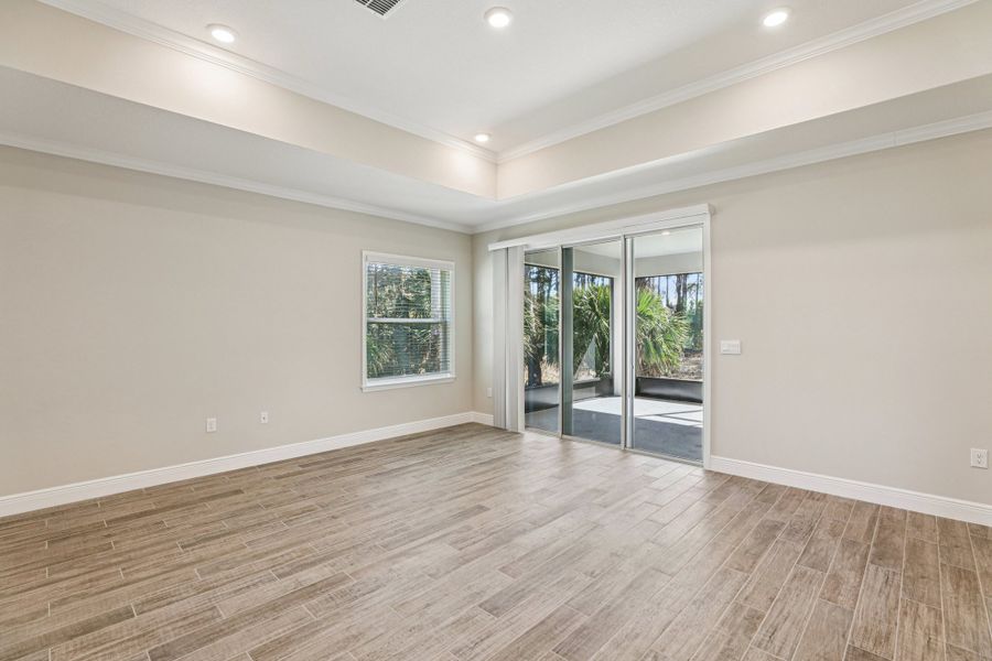 Spacious, unfurnished interior of a new home in Palm Bay, Palm Bay (Image 34).