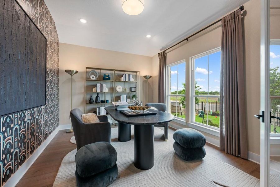 Representative images and renderings are for illustrative purposes. Actual structural options and design finishes of home may vary.