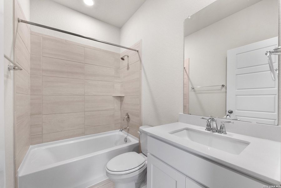 Furnished interior view inside a new home in Fox Falls, Boerne (Image 15). Furnished interior view inside a new home in Fox Falls, Boerne (Image 15).