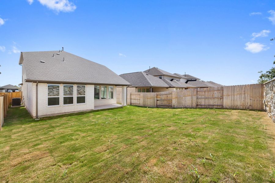 Exterior details and patio area of a home in Flora, Hutto (Image 31).