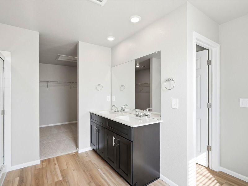 Furnished interior view inside a new home in Lake Bluff, Greeley (Image 7).