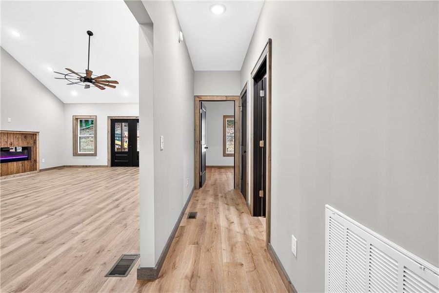 Spacious, unfurnished interior of a new home in , Ellijay (Image 44).
