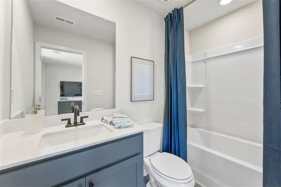 Furnished interior view inside a new home in Echo Grove, Cumming (Image 9).