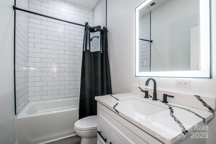 Furnished interior view inside a new home in , Catawba (Image 9).